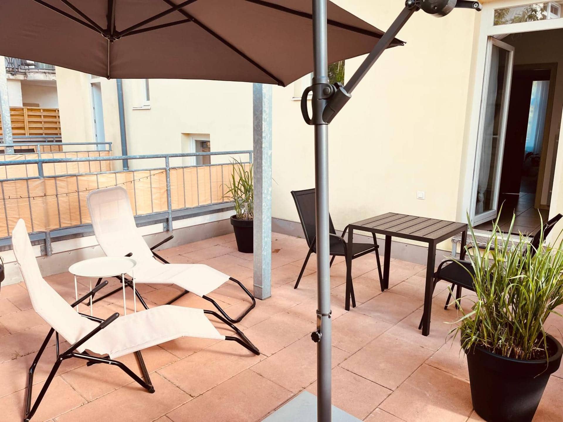 Carlsbad Apartments, Karlovy Vary — terasa