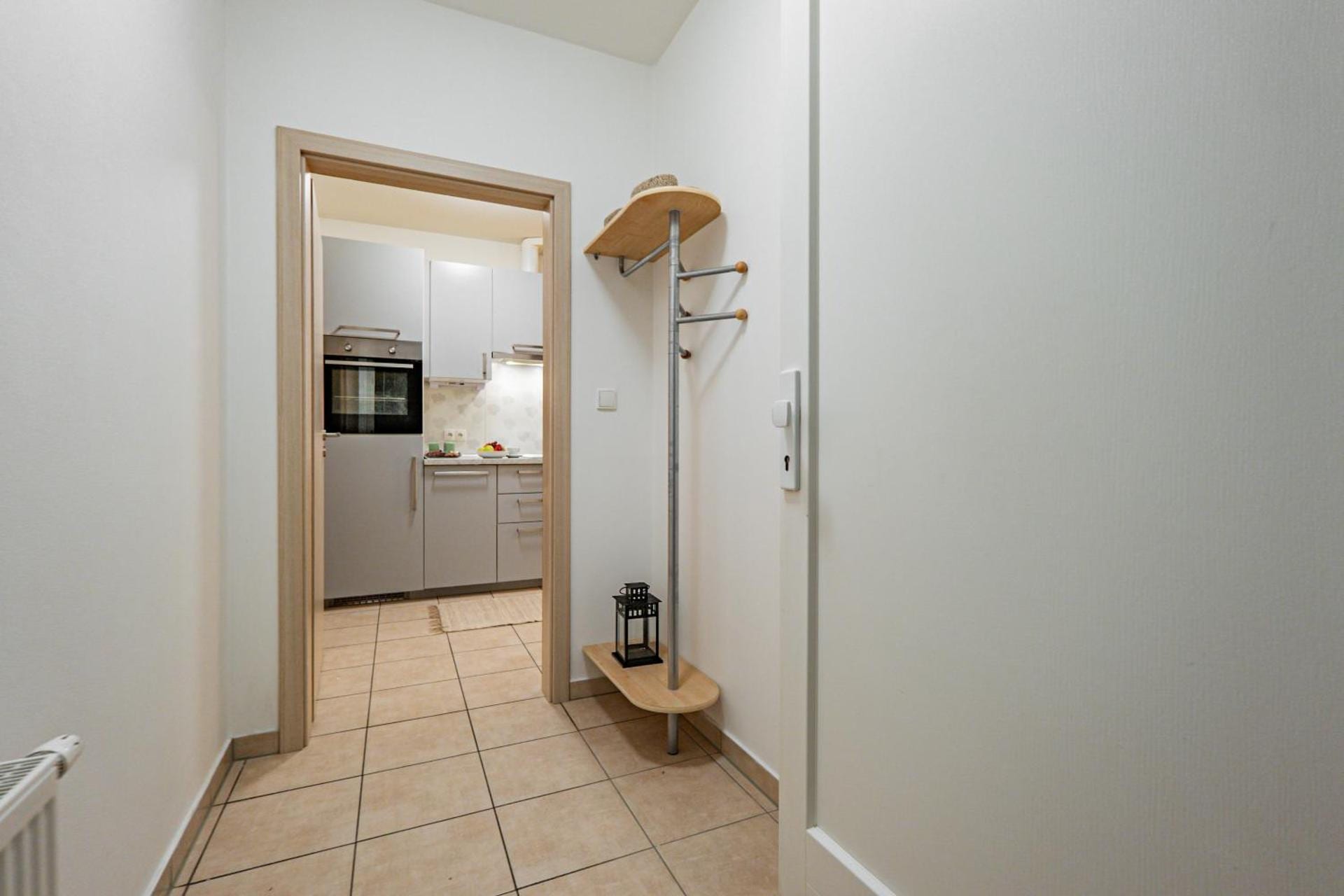 Vstupní chodba apartmánu — Carlsbad Apartments